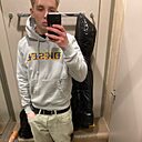 Знакомства: Илья, 19 лет, Минск