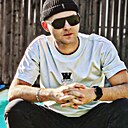 Знакомства: Роман, 35 лет, Майкоп