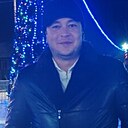 Знакомства: Темур, 25 лет, Саратов