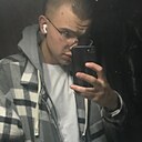 Знакомства: Дмитрий, 19 лет, Калуга