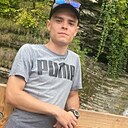 Знакомства: Александр, 28 лет, Невьянск