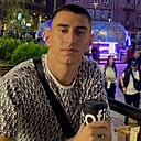 Знакомства: Гор, 20 лет, Нижний Тагил