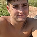 Знакомства: Вадим, 26 лет, Братск