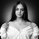 Знакомства: Юлия, 20 лет, Усть-Камчатск