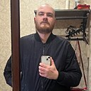 Знакомства: Данил, 24 года, Волжский