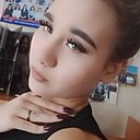 Знакомства: Валя, 18 лет, Кемерово