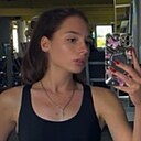 Знакомства: Елизавета, 20 лет, Таганрог