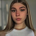 Знакомства: Лиза, 20 лет, Москва