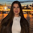 Знакомства: Карина, 21 год, Челябинск