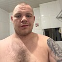 Знакомства: Евгений, 28 лет, Каменск-Уральский