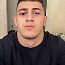 Знакомства: Karen, 21 год, Москва