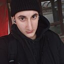 Знакомства: Куртвелиев Вели, 18 лет, Симферополь