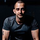Знакомства: Артем, 39 лет, Златоуст