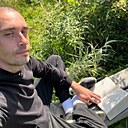 Знакомства: Андрей, 32 года, Киров