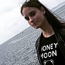 Знакомства: Оксана, 25 лет, Владивосток