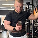 Знакомства: Артем, 25 лет, Александров