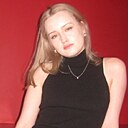 Знакомства: Арина, 20 лет, Санкт-Петербург