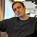 Знакомства: Юрий, 23 года, Луга