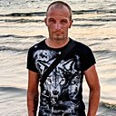 Знакомства: Денис, 34 года, Москва