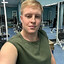 Знакомства: Дима, 22 года, Лангепас