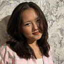 Знакомства: Мадина, 18 лет, Новосибирск
