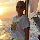 Знакомства: Лена, 47 лет, Екатеринбург