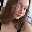 Знакомства: Лиза, 20 лет, Магнитогорск