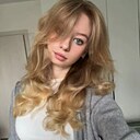 Знакомства: Полина, 19 лет, Москва