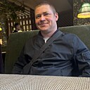 Знакомства: Виктор, 39 лет, Артемовский