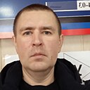 Знакомства: Олег, 40 лет, Горловка