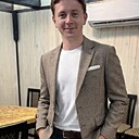 Знакомства: Влад, 30 лет, Солигорск
