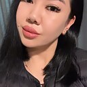 Знакомства: Мадина, 25 лет, Москва