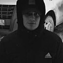 Знакомства: Макс, 21 год, Владикавказ