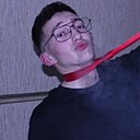 Знакомства: Максим, 23 года, Гомель