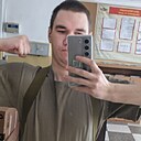 Знакомства: Антон, 19 лет, Урюпинск