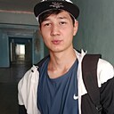 Знакомства: Михаил, 18 лет, Бишкек