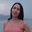 Знакомства: Юлия, 29 лет, Екатеринбург