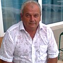 Знакомства: Володя, 68 лет, Армавир