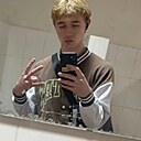 Знакомства: Артём, 18 лет, Калуга