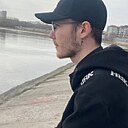 Знакомства: Иван, 21 год, Курган