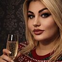 Знакомства: Елена, 33 года, Винница