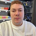 Знакомства: Евгений, 31 год, Северск