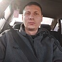 Знакомства: Илья, 35 лет, Выселки