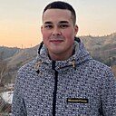 Знакомства: Максим, 27 лет, Павлодар