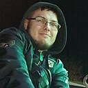 Знакомства: Максим, 22 года, Борисов