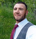 Знакомства: Абулхайр, 27 лет, Красногорск