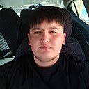 Знакомства: Али, 23 года, Новый Уренгой