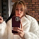 Знакомства: Виктория, 29 лет, Москва