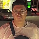 Знакомства: Салават, 19 лет, Челябинск