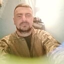 Знакомства: Максим, 40 лет, Бровары